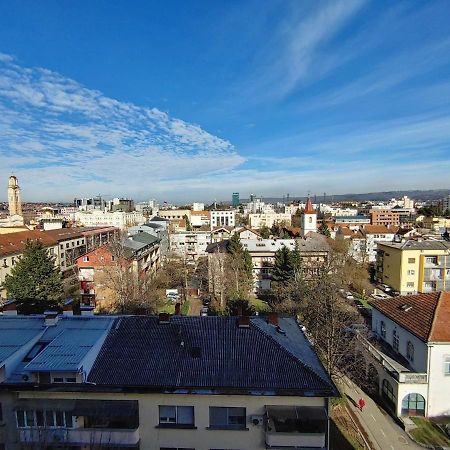 Apartment Downtown Banja Luka Bagian luar foto